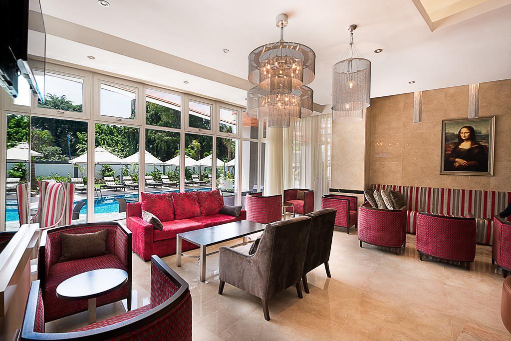 The George Hotel لاغوس المظهر الخارجي الصورة